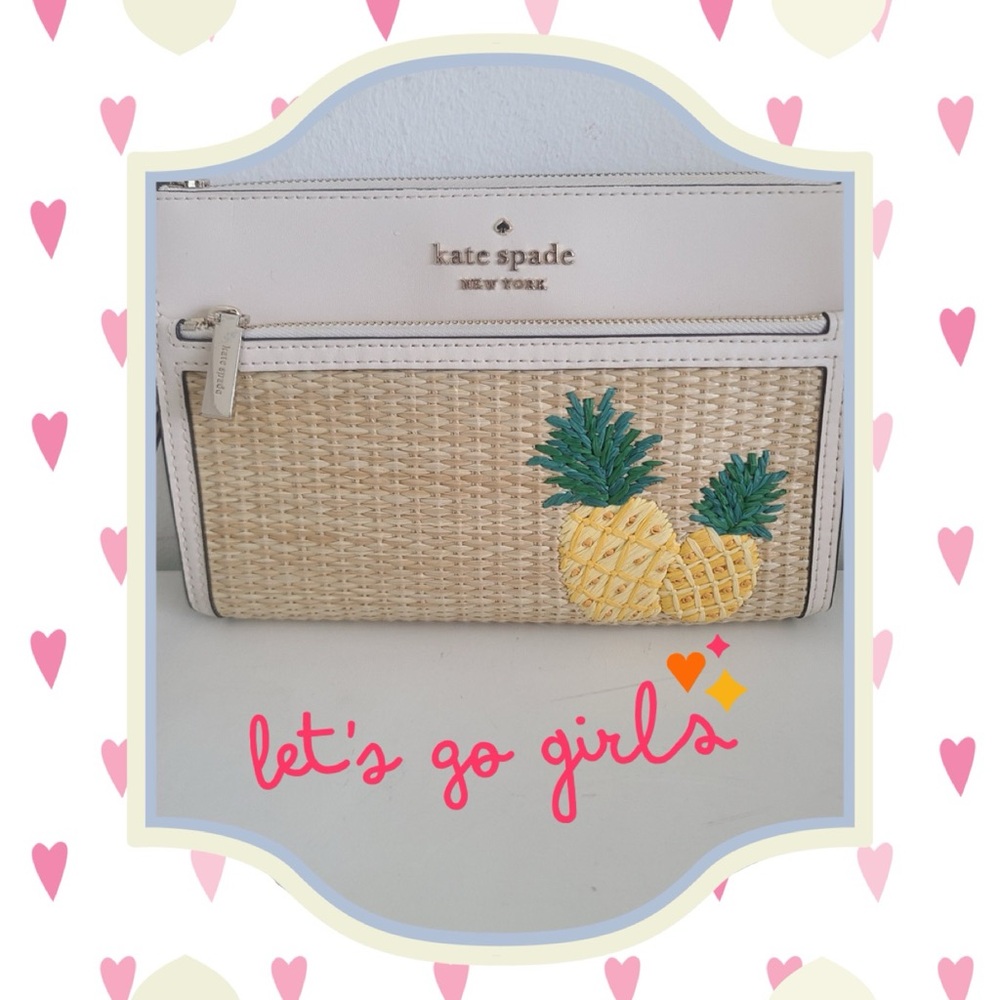 Kate Spade Pineapple Wristlet!